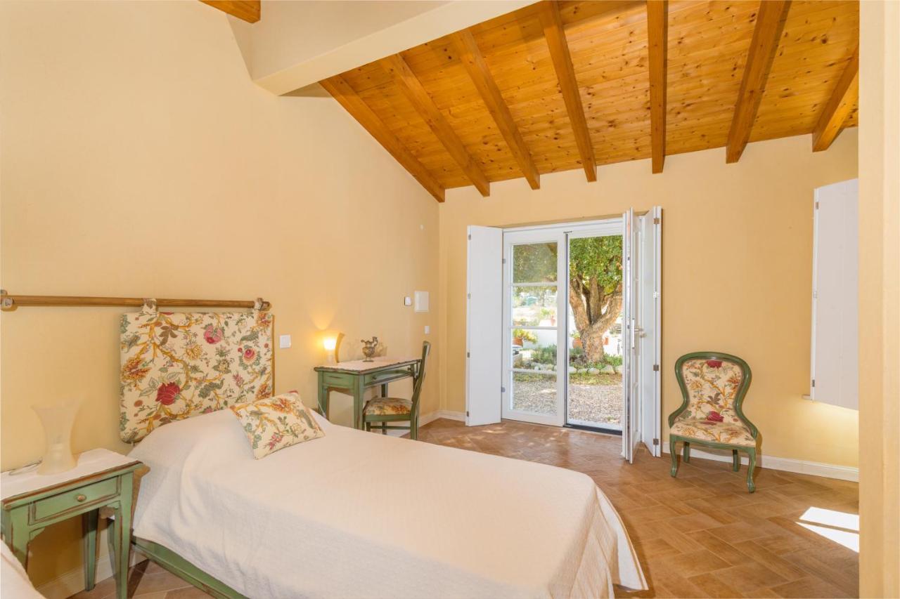 Gotas De Luar Turismo Rural Hostal Vila Nova de Milfontes Habitación foto